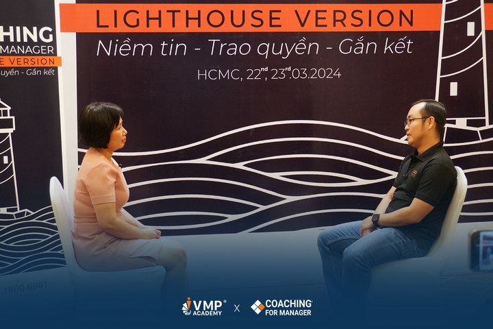 Khóa kỹ năng huấn luyện và kèm cặp nhân viên.