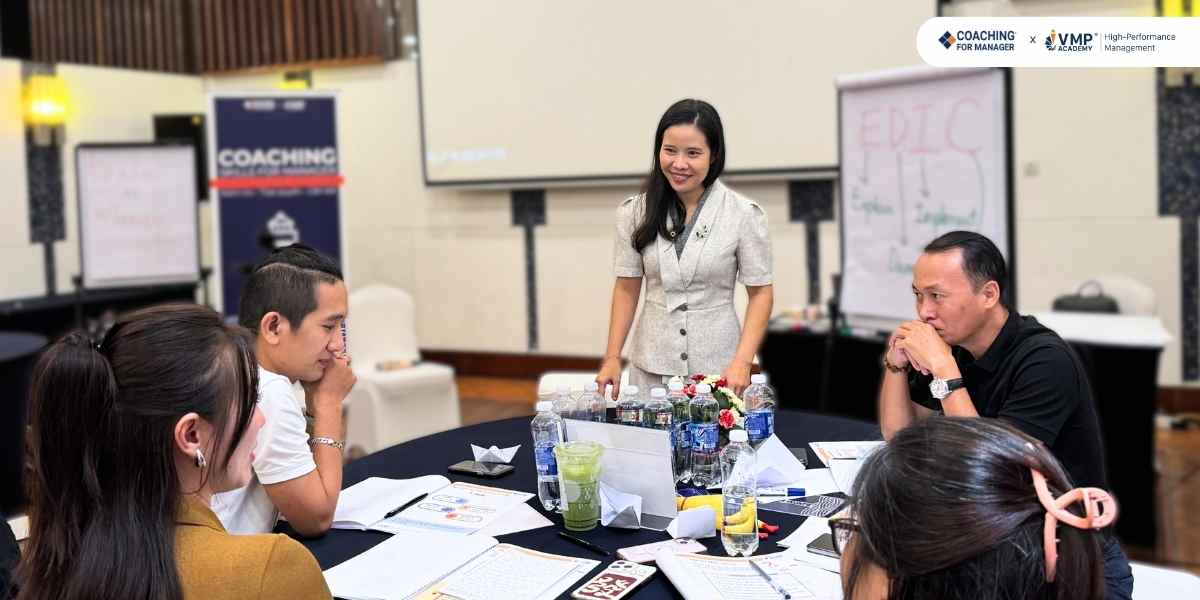 Đánh giá năng lực quản lý: Nghệ thuật phản hồi và khai phá tiềm năng lãnh đạo