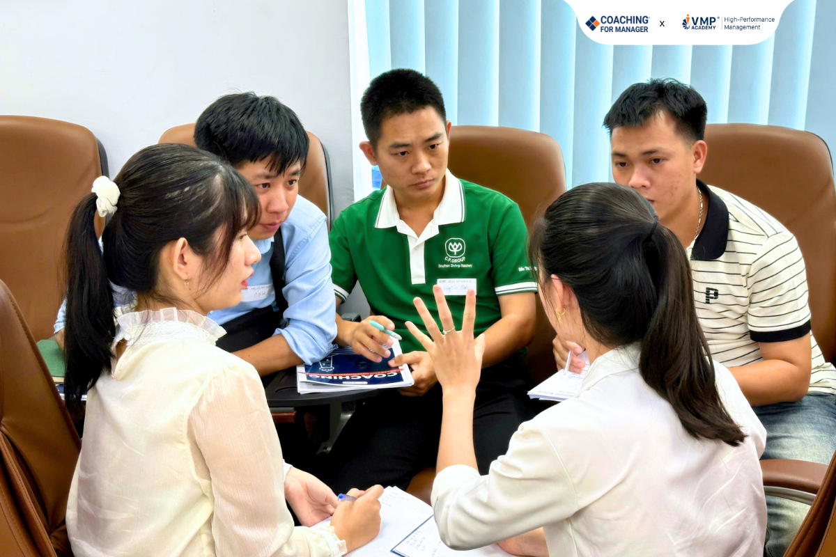 các yếu tố ảnh hưởng đến phong cách lãnh đạo các yếu tố ảnh hưởng đến phong cách lãnh đạo